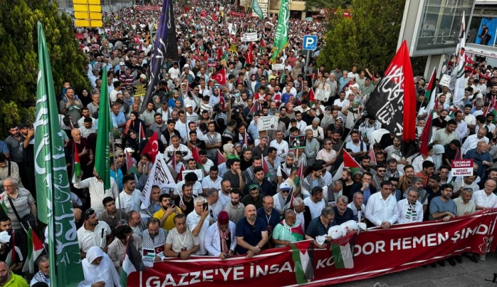 Ankara'da yz bin kii Gazze'ye insani koridor iin TBMM'ye yrd