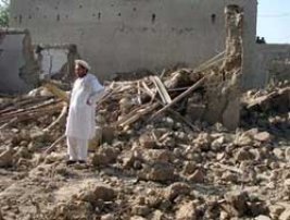 Katil ABD Pakistan' yine vurdu: 27 l