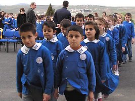 Bakan ubuku'dan tektip kyafet dayatmasna kar k