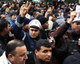En-Nahda: Devrim sryor, Gannui dnecek