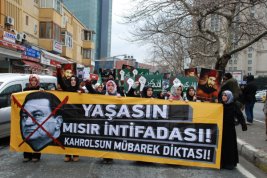 stanbul'da Msr konsolosluu nnde 