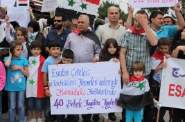 Suriye'deki katliamlara Fatih Camii'nde protesto