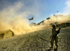 Byk eytan, Afganistan igalinde yalnzlayor