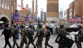 in, Dou Trkistan'da 8 Uygur'u daha katletti